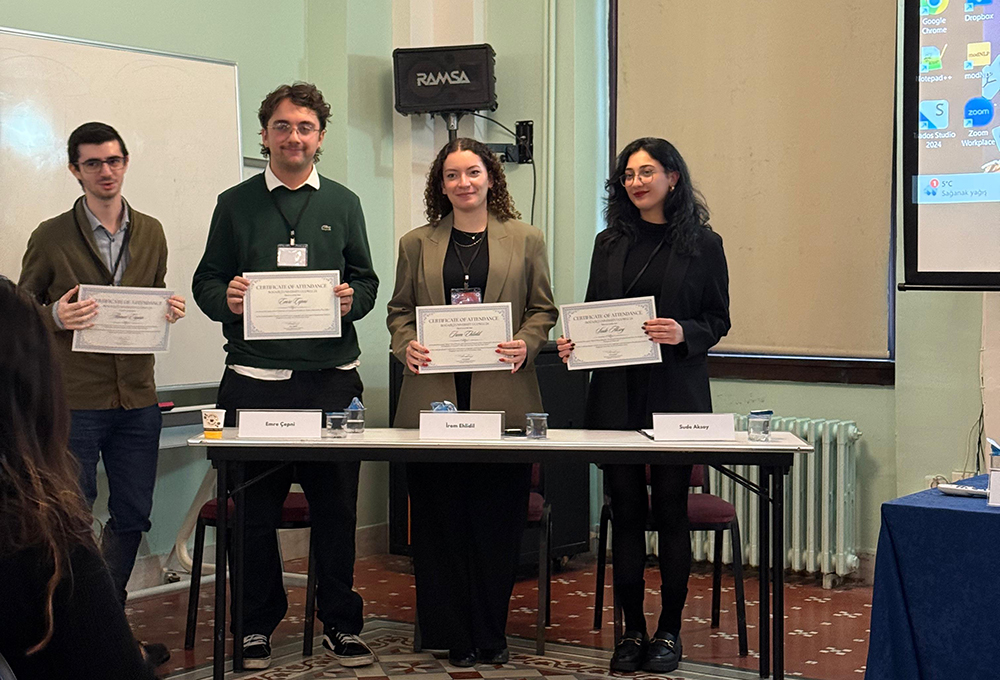 İngiliz Dili ve Edebiyatı Bölümü Öğrencilerimizin Konferans Katılımı